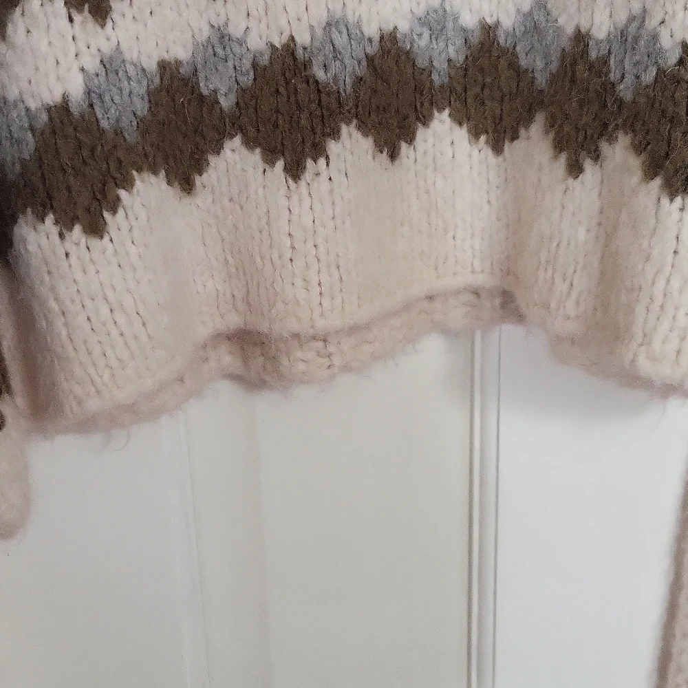 Free people Alpine pullover sweater size small - Picture 6 of 7